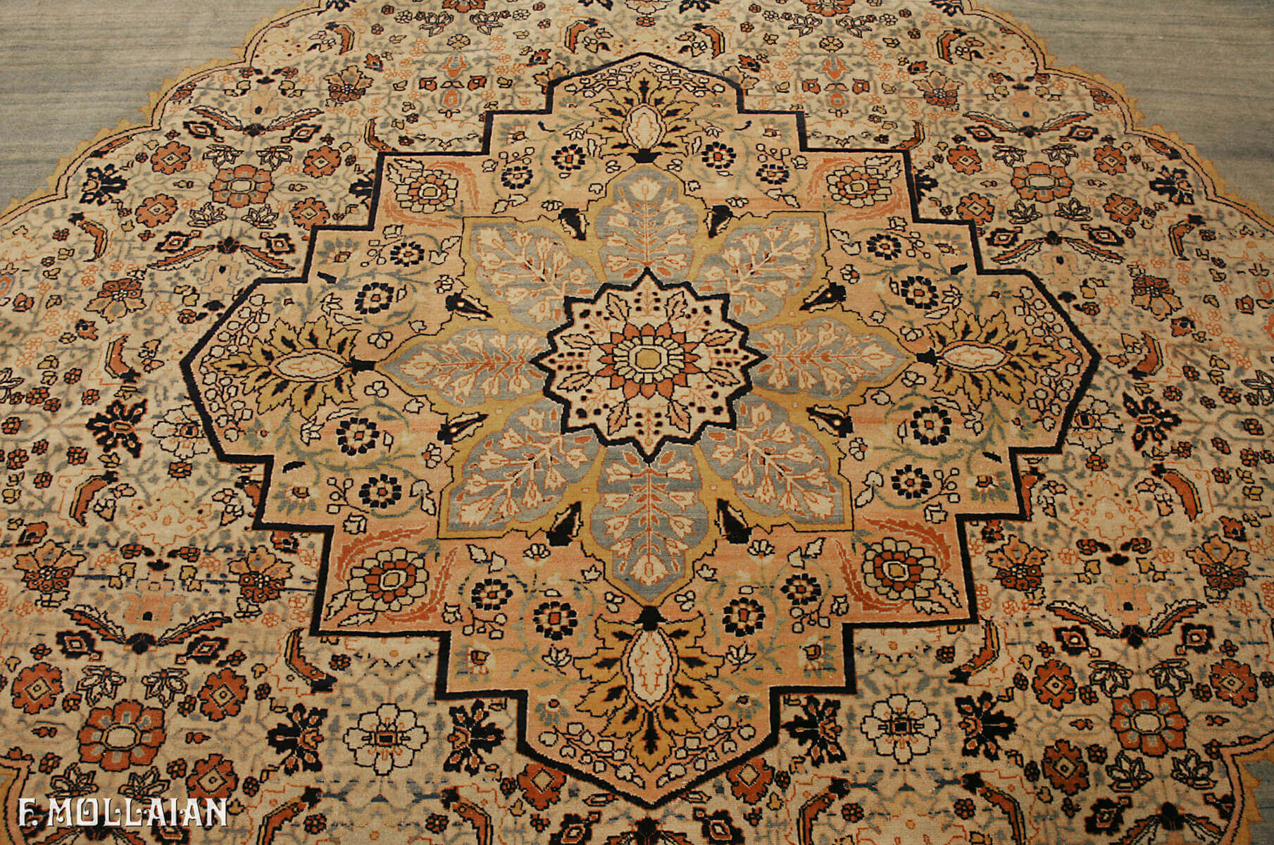 Tappeto Annodato a Mano Persiano Antico Tabriz Hagi Gialili n°:26559648